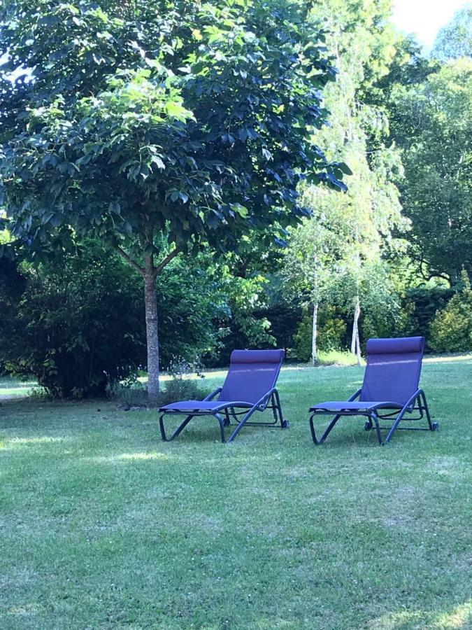 Bed and Breakfast La Laiterie Du Logis Chaniers Exterior foto